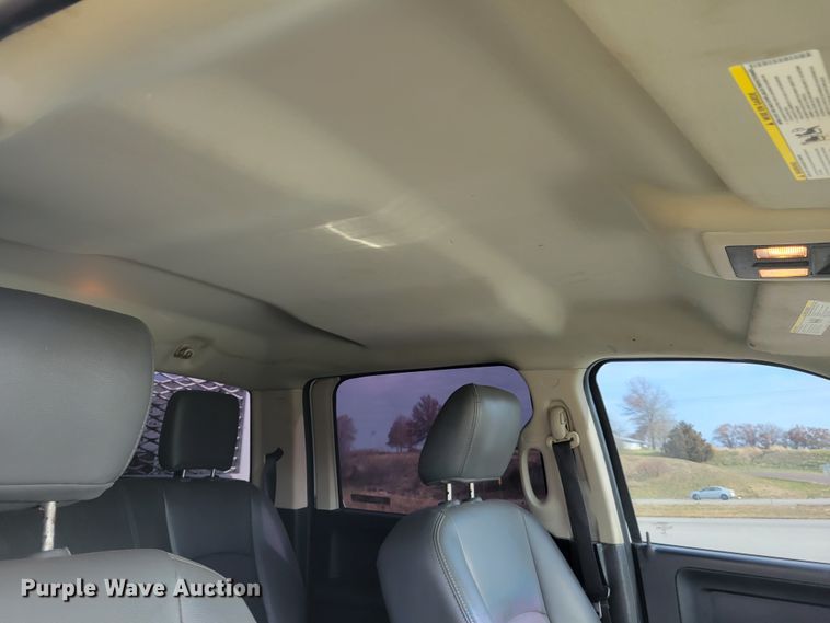 image for item IV9652 2014 Dodge Ram 4500HD  Crew Cab utility / service truck