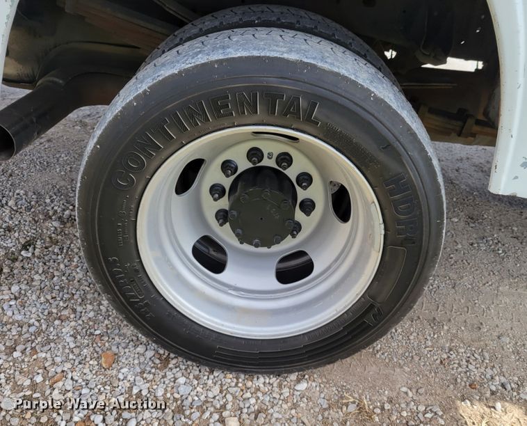 image for item IV9652 2014 Dodge Ram 4500HD  Crew Cab utility / service truck