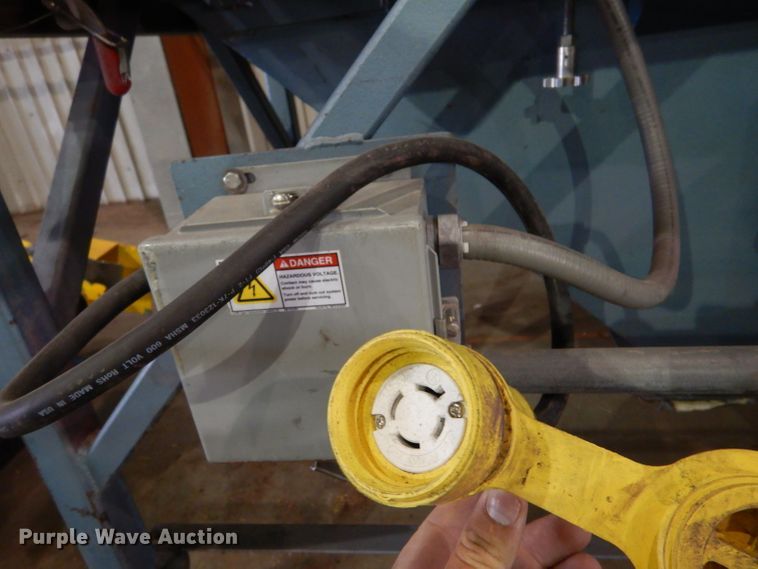 image for item IV9851 Metalfab, Inc.  debagger system