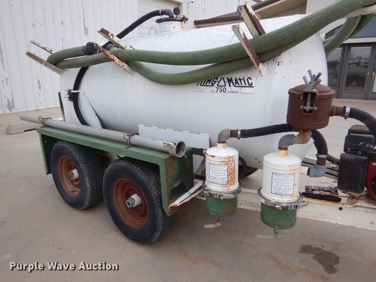 image for item IV9855 1999 Ring-o-matic 750  vacuum excavator