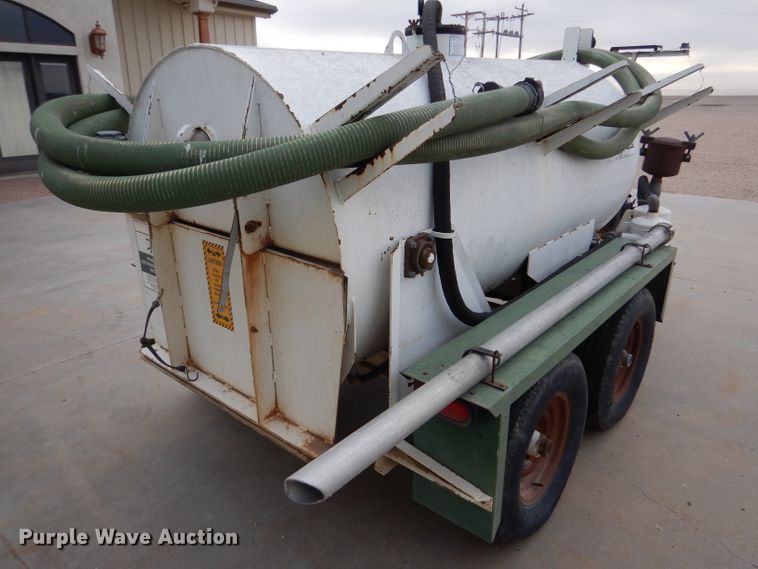 image for item IV9855 1999 Ring-o-matic 750  vacuum excavator