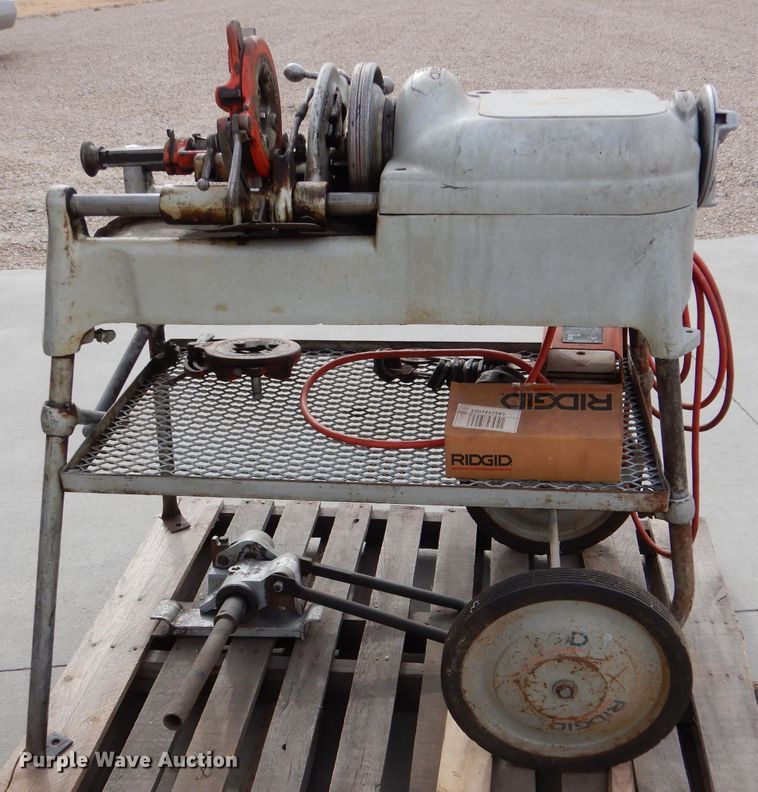 image for item IV9860 Ridgid 535  pipe threader