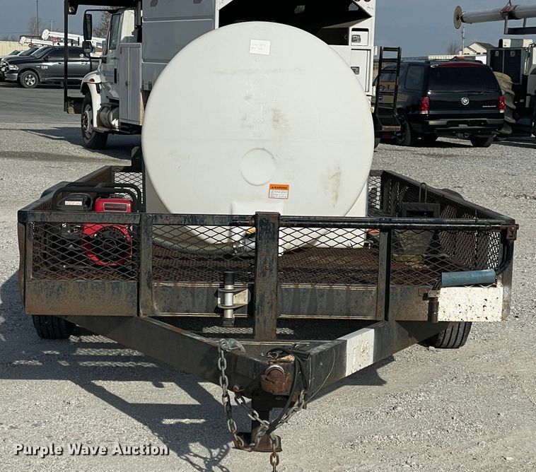 image for item IX9642 2000 Lone Star  utility trailer