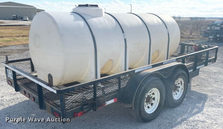 image for item IX9642 2000 Lone Star  utility trailer