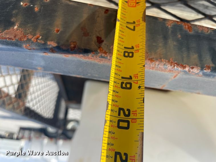 image for item IX9642 2000 Lone Star  utility trailer