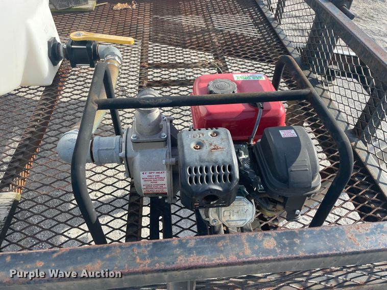 image for item IX9642 2000 Lone Star  utility trailer