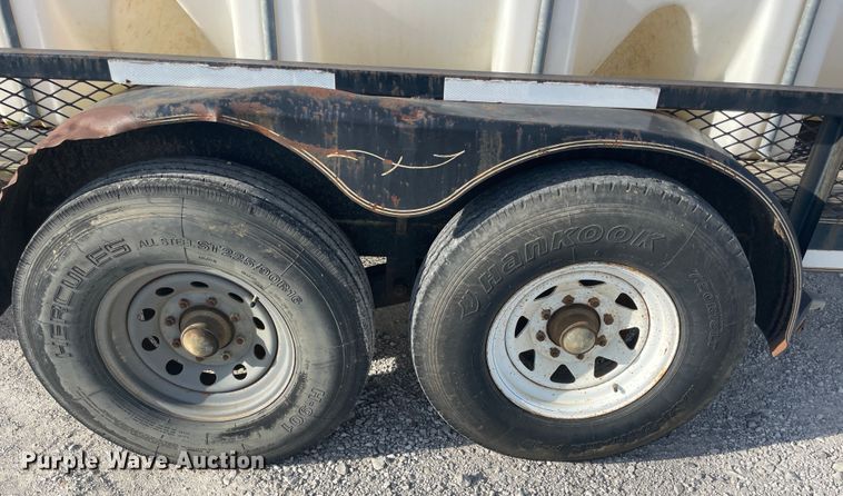 image for item IX9642 2000 Lone Star  utility trailer