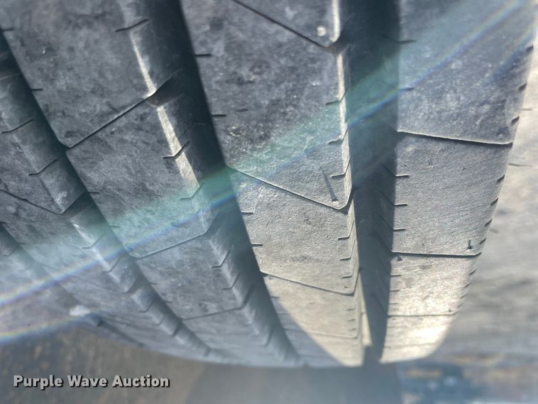 image for item IX9642 2000 Lone Star  utility trailer