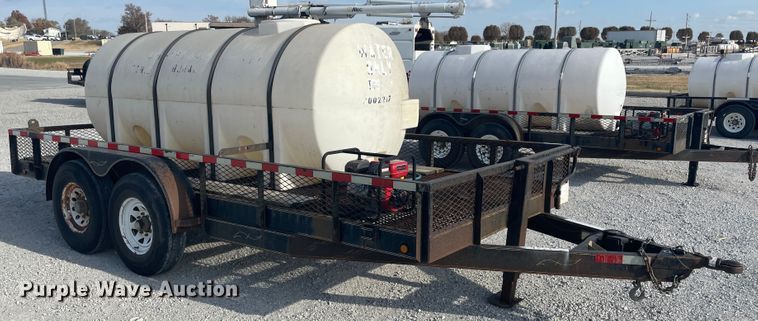 image for item IX9644 2000 Lone Star  utility trailer