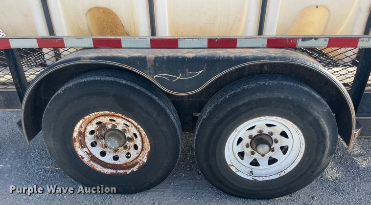 image for item IX9644 2000 Lone Star  utility trailer