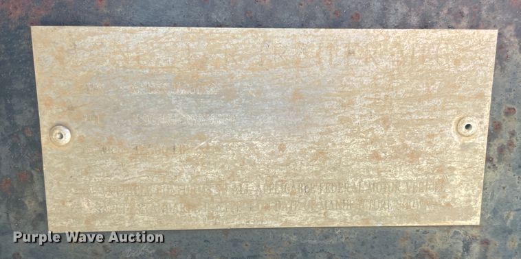 image for item IX9644 2000 Lone Star  utility trailer