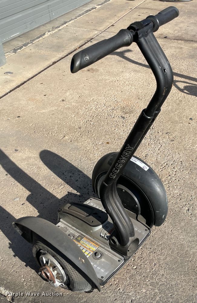 image for item IX9705 Segway I2