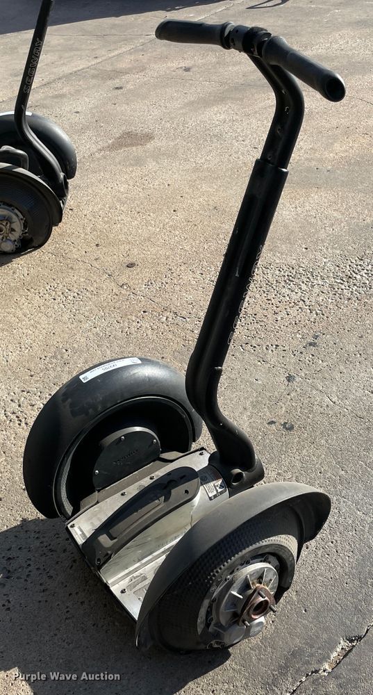 image for item IX9705 Segway I2