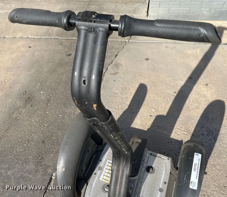 image for item IX9705 Segway I2