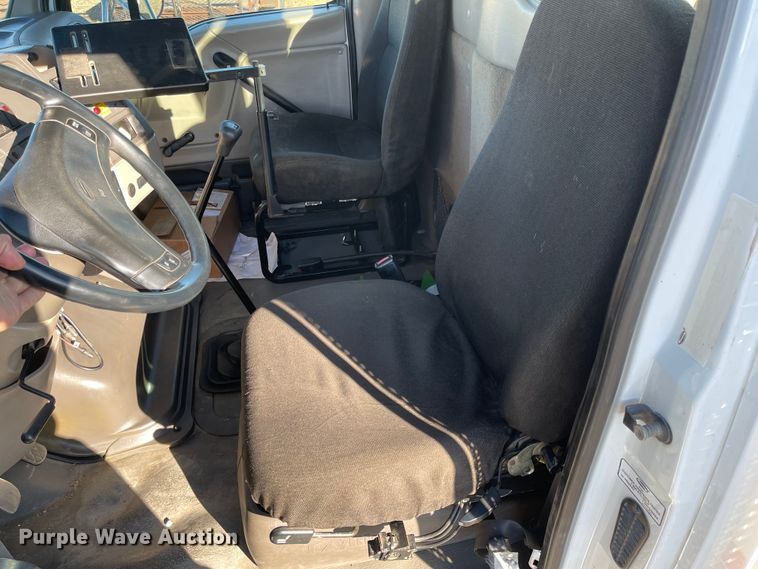 image for item IY9760 2006 Sterling Acterra  utility / service truck