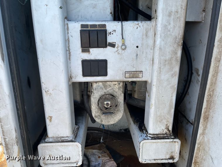 image for item IY9760 2006 Sterling Acterra  utility / service truck