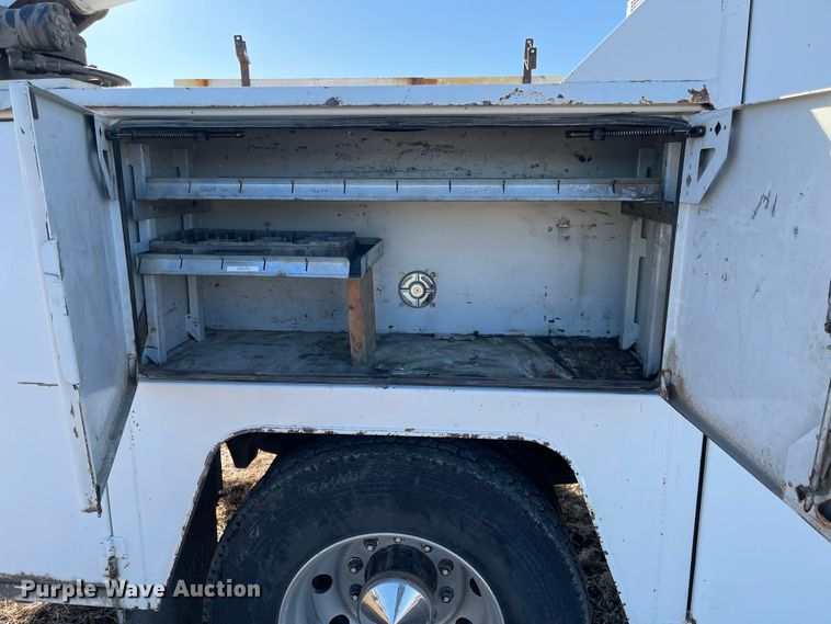 image for item IY9760 2006 Sterling Acterra  utility / service truck