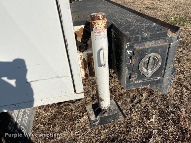 image for item IY9760 2006 Sterling Acterra  utility / service truck