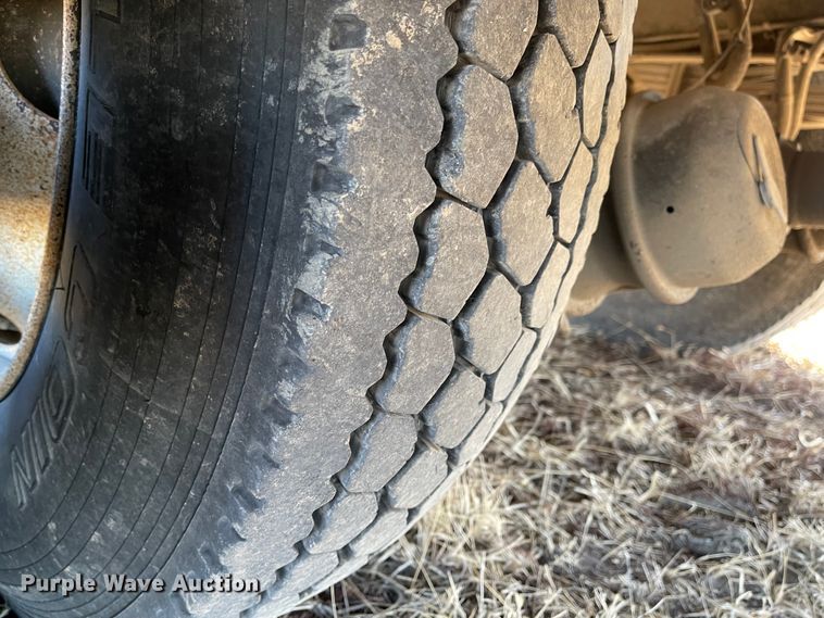 image for item IY9760 2006 Sterling Acterra  utility / service truck