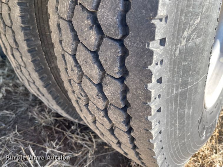 image for item IY9760 2006 Sterling Acterra  utility / service truck