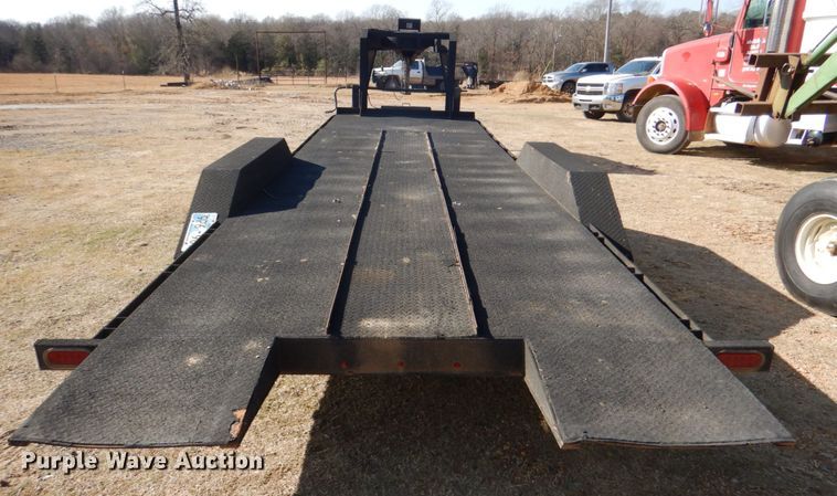 image for item JD9485 2016 Kerr-Bilt  equipment trailer