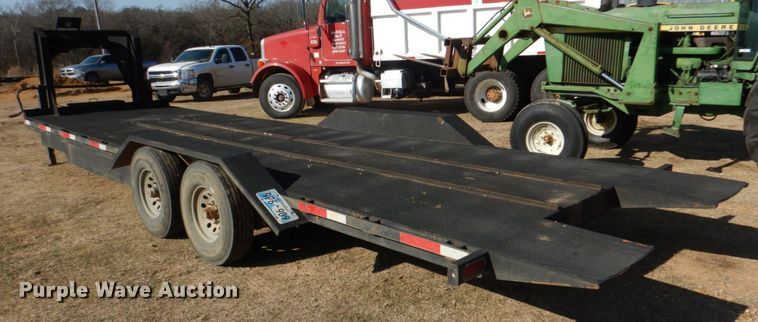 image for item JD9485 2016 Kerr-Bilt  equipment trailer