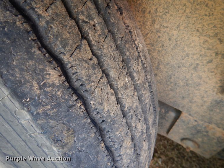 image for item JD9485 2016 Kerr-Bilt  equipment trailer