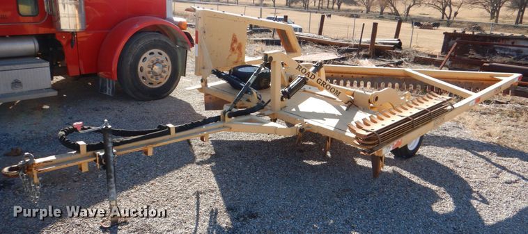 image for item JD9525 Road Groom  road maintainer