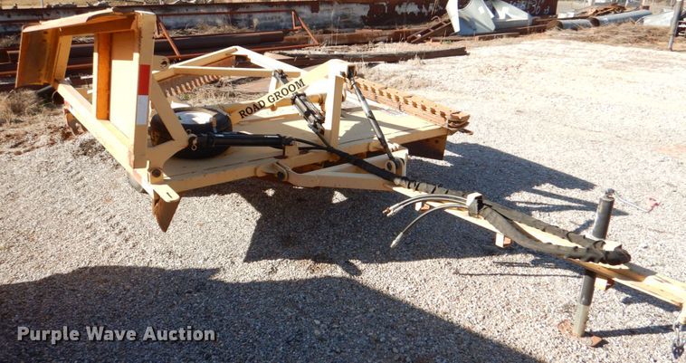 image for item JD9525 Road Groom  road maintainer