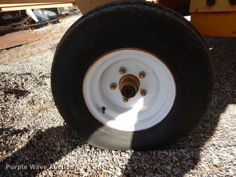 image for item JD9525 Road Groom  road maintainer