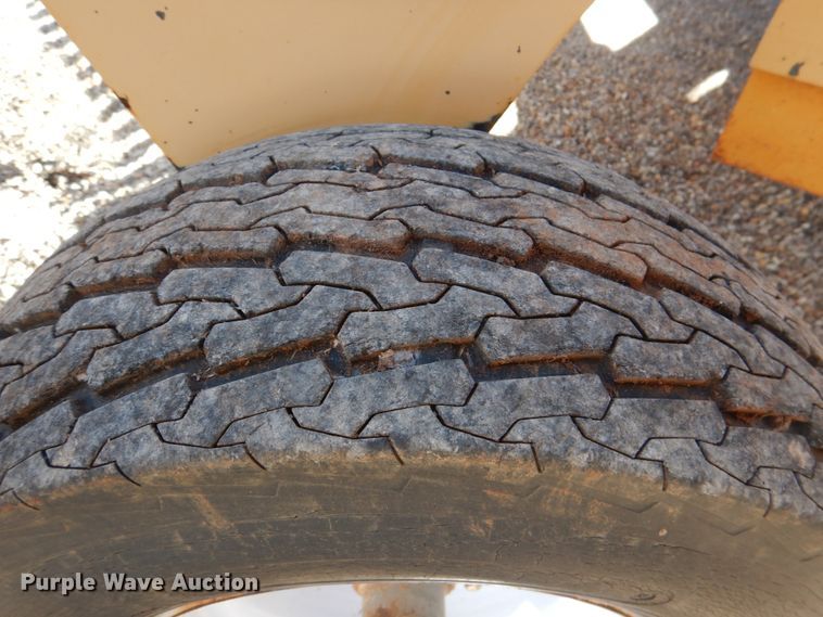 image for item JD9525 Road Groom  road maintainer