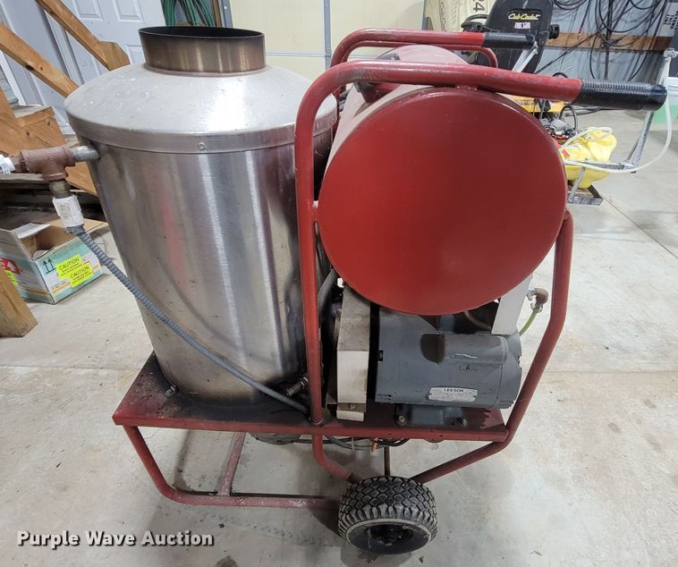 image for item JE9264 Heated pressure washer