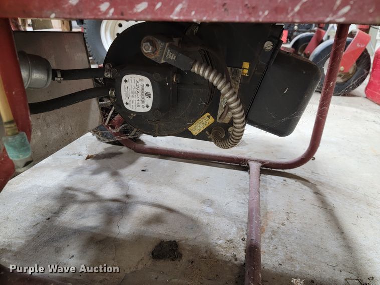 image for item JE9264 Heated pressure washer