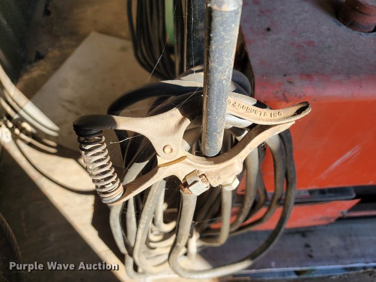 image for item JE9268 Lincoln Lincwelder 225  welder/generator