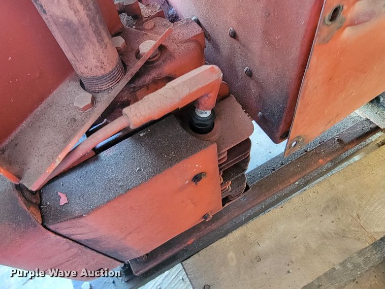 image for item JE9268 Lincoln Lincwelder 225  welder/generator