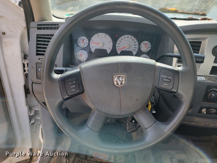 image for item JE9282 2010 Dodge Ram 5500HD  Crew Cab utility / service truck