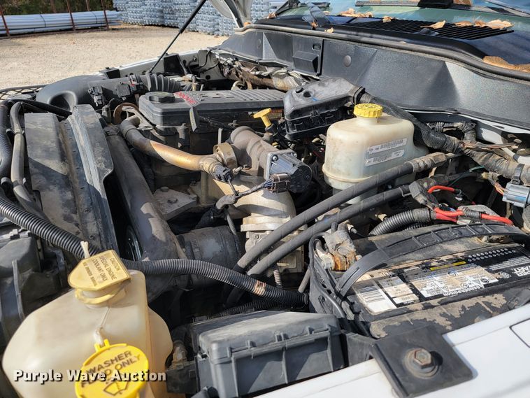 image for item JE9282 2010 Dodge Ram 5500HD  Crew Cab utility / service truck