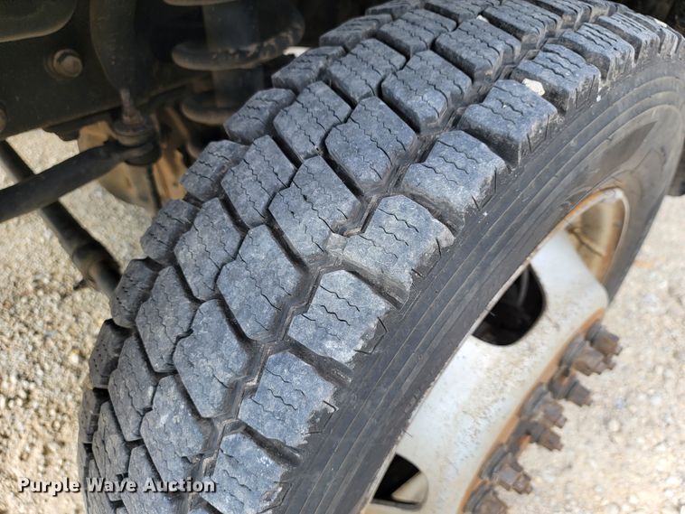 image for item JE9282 2010 Dodge Ram 5500HD  Crew Cab utility / service truck