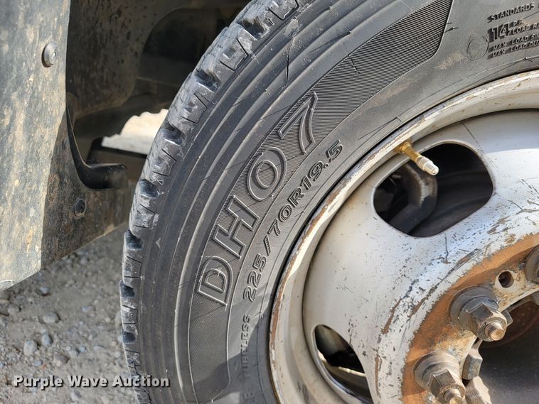 image for item JE9282 2010 Dodge Ram 5500HD  Crew Cab utility / service truck