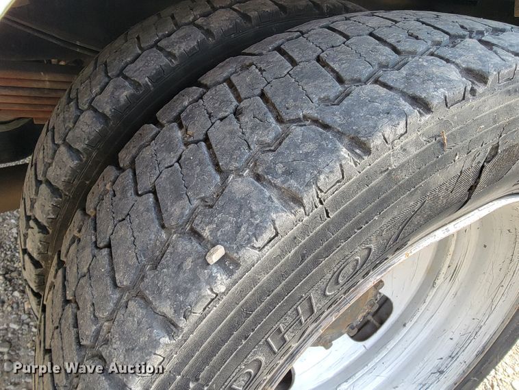 image for item JE9282 2010 Dodge Ram 5500HD  Crew Cab utility / service truck