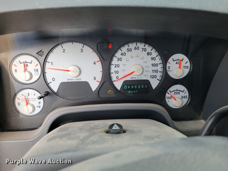 image for item JE9284 2008 Sterling 5500  Crew Cab utility / service truck