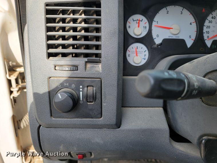 image for item JE9284 2008 Sterling 5500  Crew Cab utility / service truck