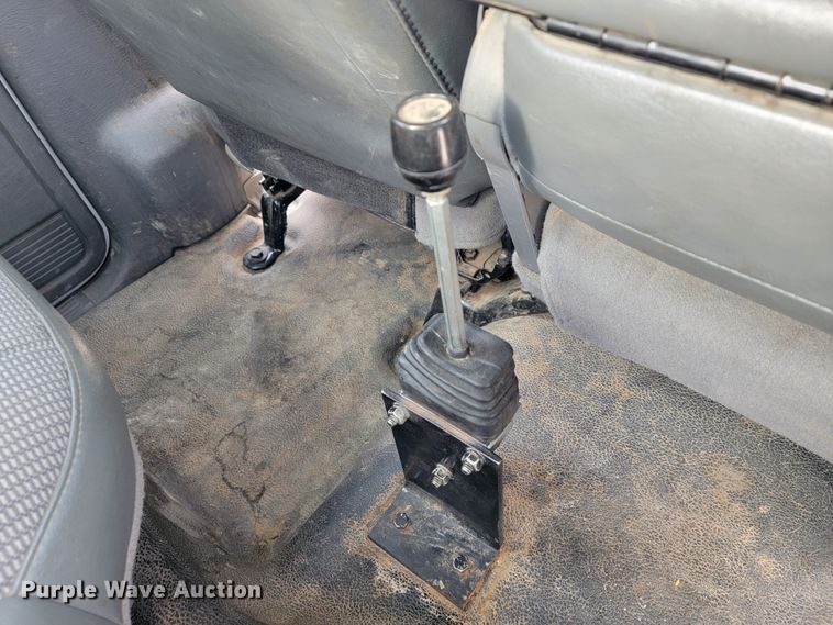 image for item JE9284 2008 Sterling 5500  Crew Cab utility / service truck