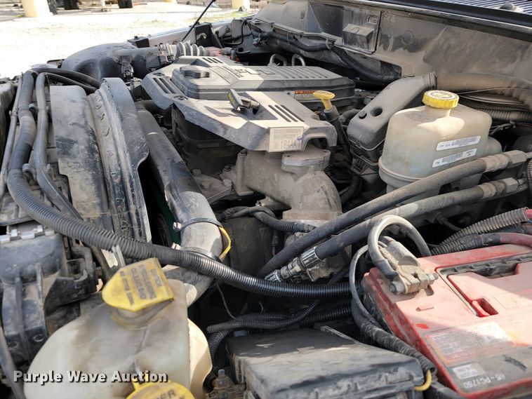 image for item JE9284 2008 Sterling 5500  Crew Cab utility / service truck