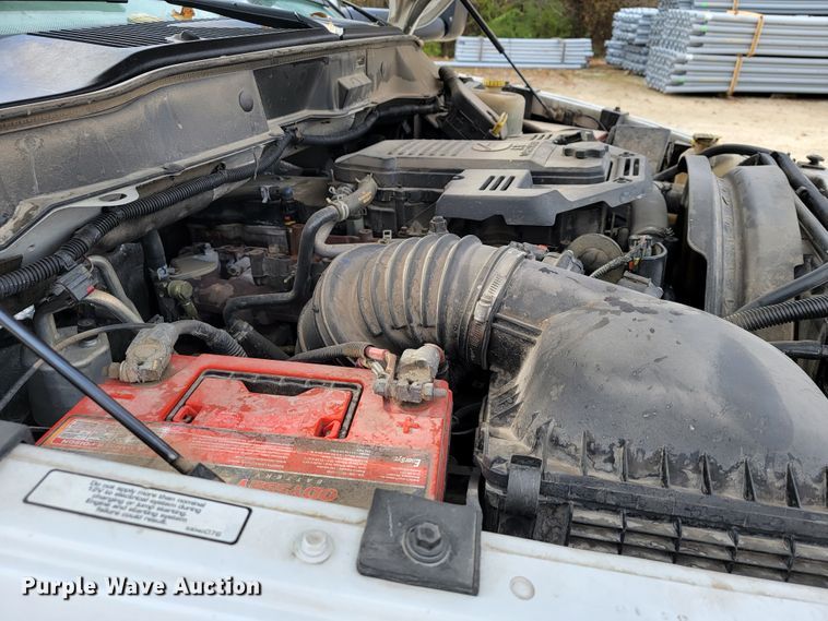 image for item JE9284 2008 Sterling 5500  Crew Cab utility / service truck