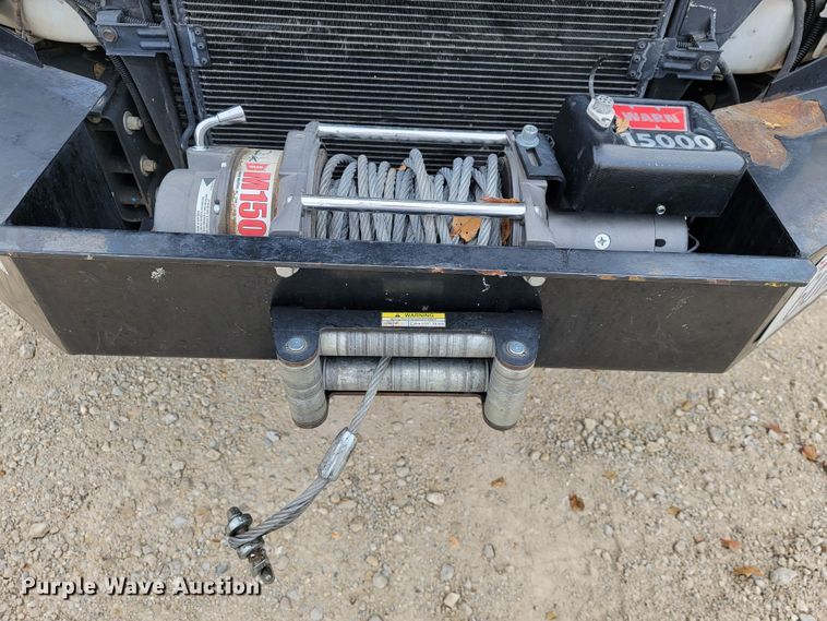 image for item JE9284 2008 Sterling 5500  Crew Cab utility / service truck