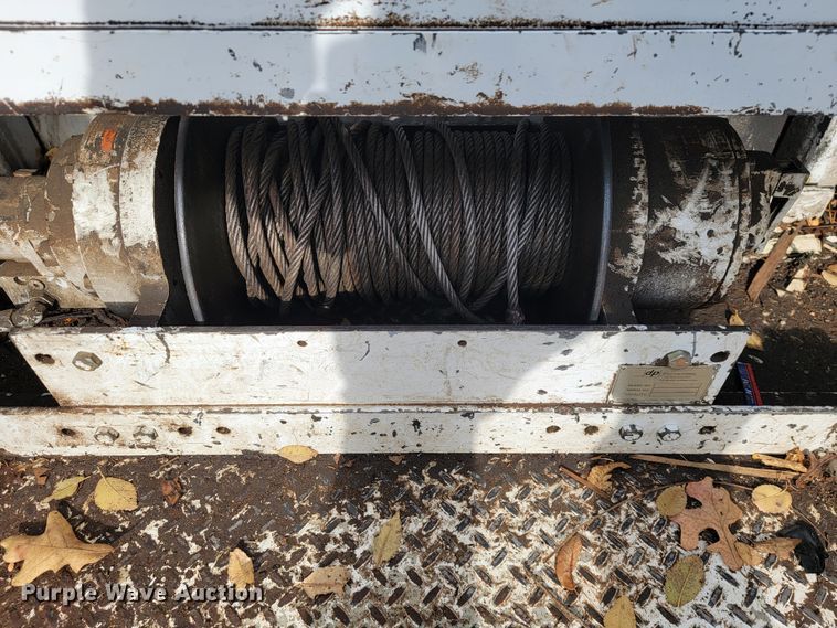 image for item JE9284 2008 Sterling 5500  Crew Cab utility / service truck