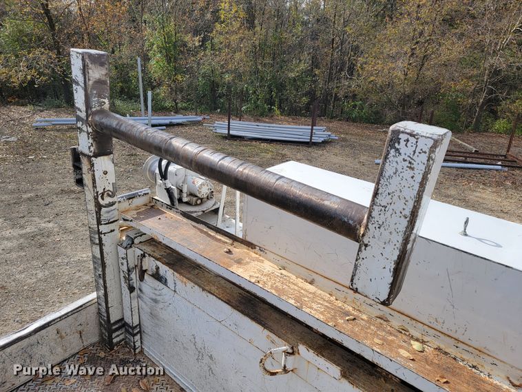 image for item JE9284 2008 Sterling 5500  Crew Cab utility / service truck