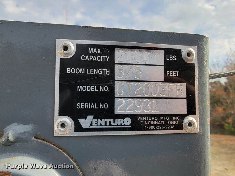 image for item JE9284 2008 Sterling 5500  Crew Cab utility / service truck