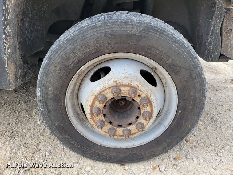 image for item JE9284 2008 Sterling 5500  Crew Cab utility / service truck